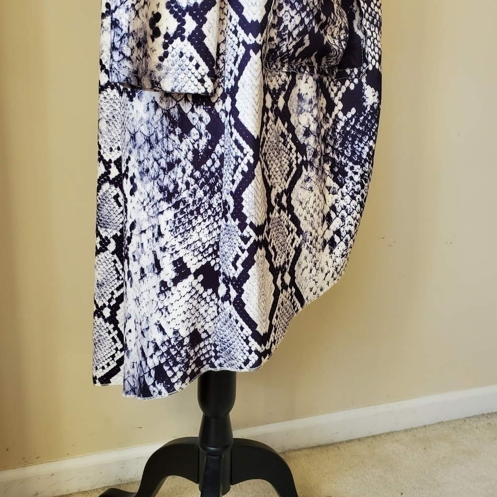 Snake print long duster jacket sz. M - Picture 5 of 9